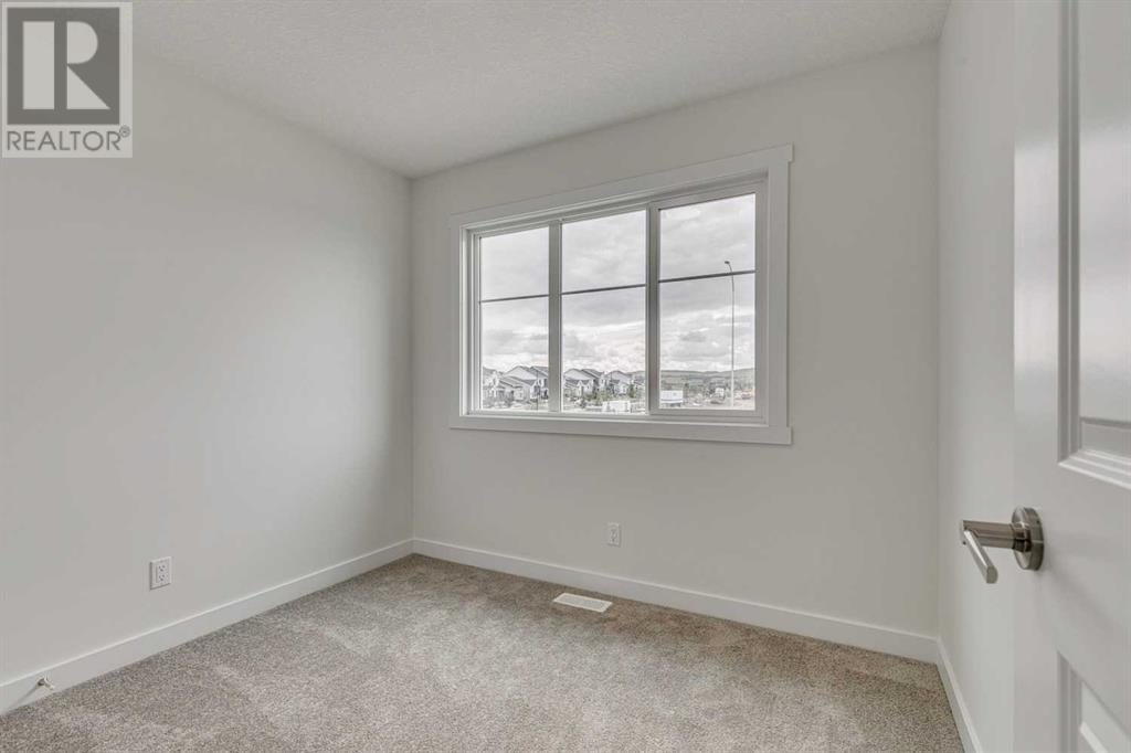 Single Family House for Sale in  Sheriff King Street Pine Creek Calgary 