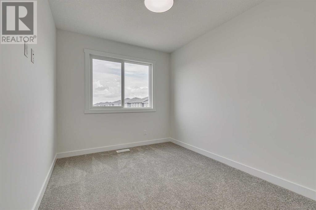 Single Family House for Sale in  Sheriff King Street Pine Creek Calgary 