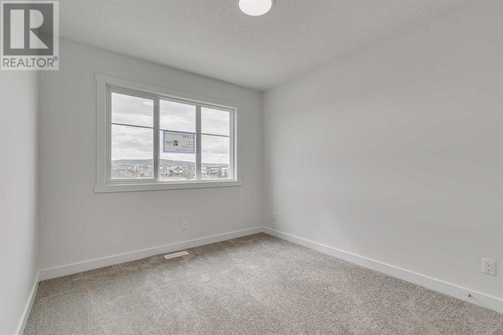 Single Family House for Sale in  Sheriff King Street Pine Creek Calgary 