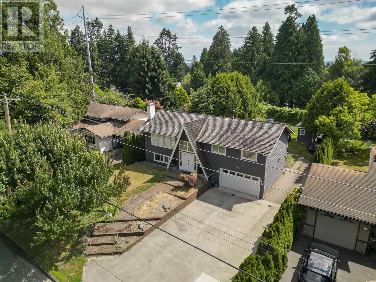 Photo 2 of 1474 53 A Street, Delta BC