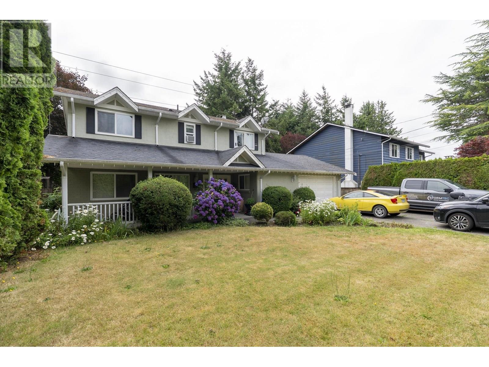 Photo 3 of 1438 53 A Street, Delta BC