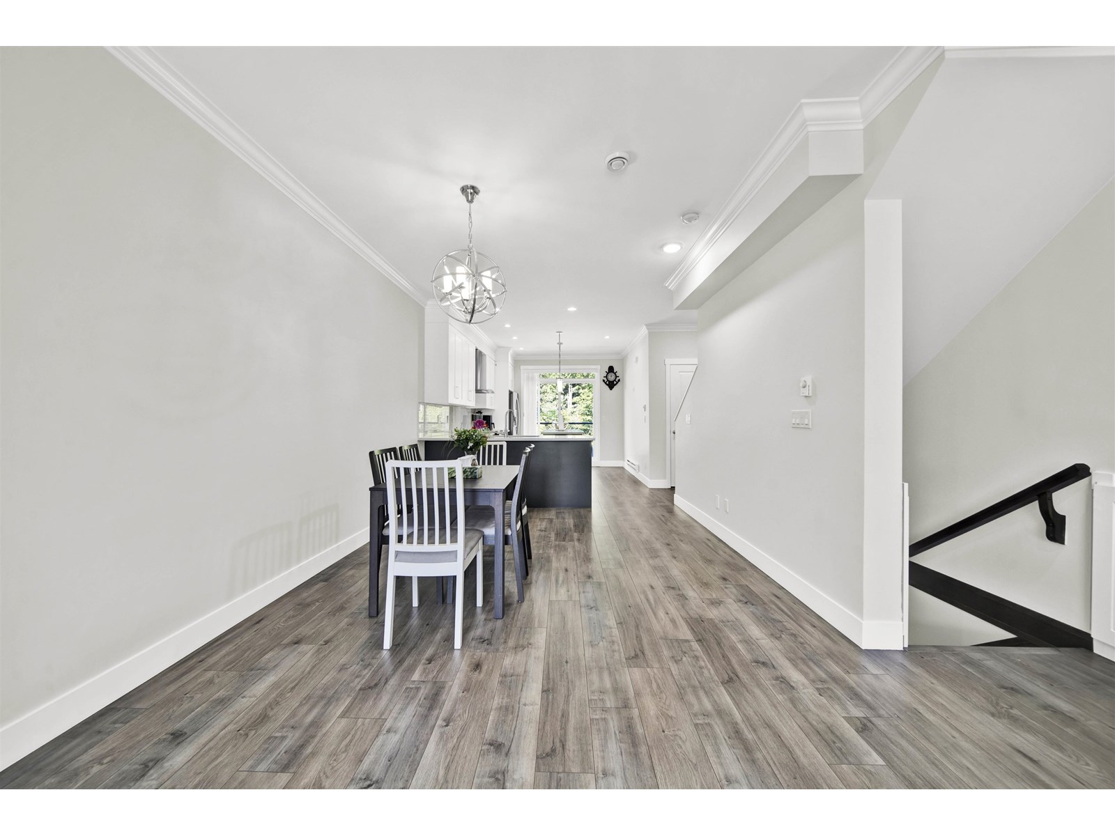 Photo 7 of 20 13898 64 Avenue, Surrey BC