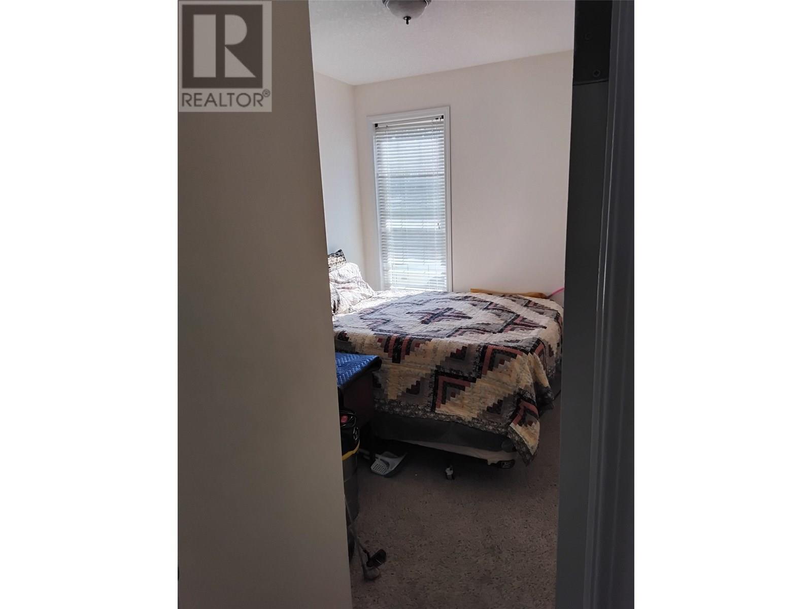 453 13TH Avenue, Invermere