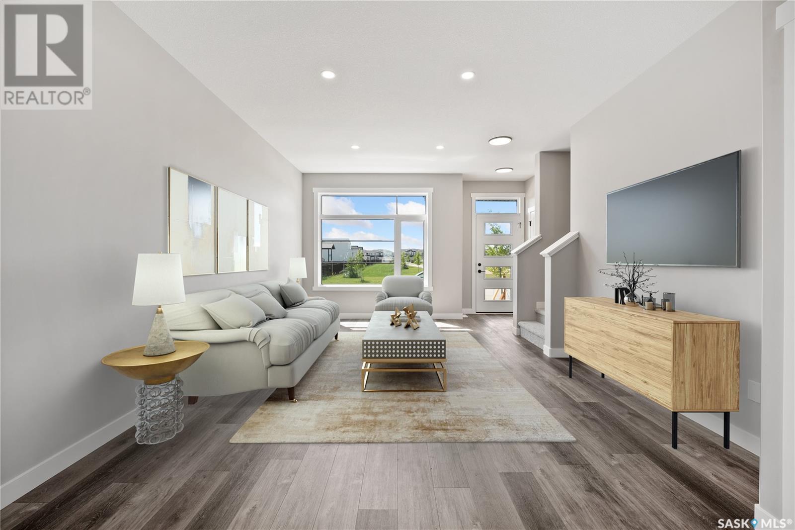 Photo 4 of 1749 West Market Street, Regina SK