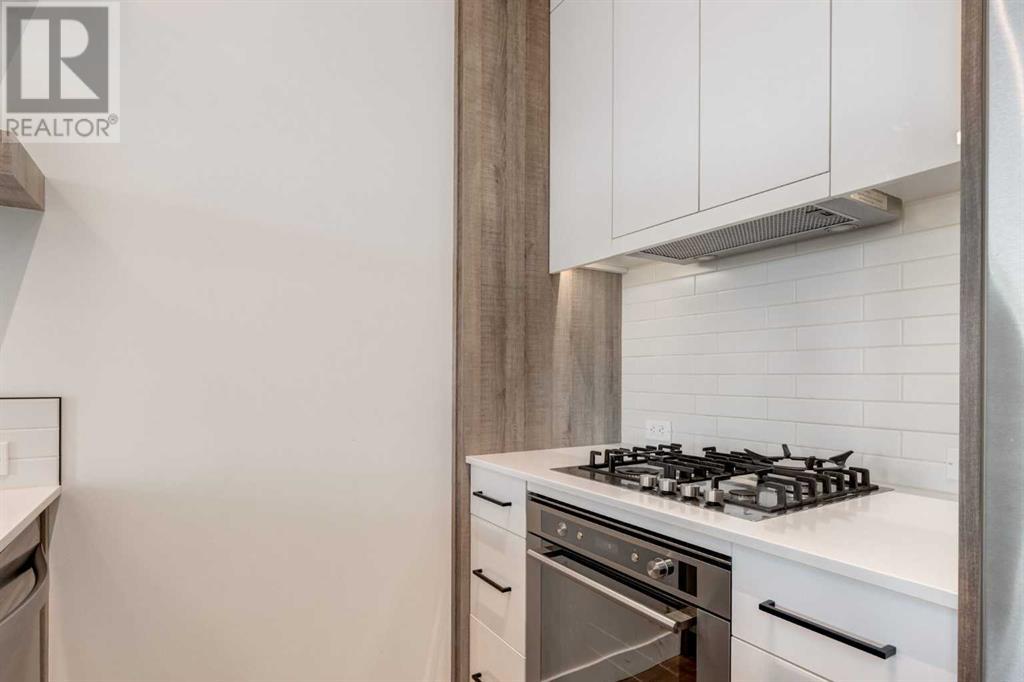 Single Family House for Sale in    Avenue SW Shaganappi Calgary 