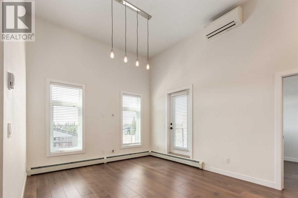 Single Family House for Sale in    Avenue SW Shaganappi Calgary 
