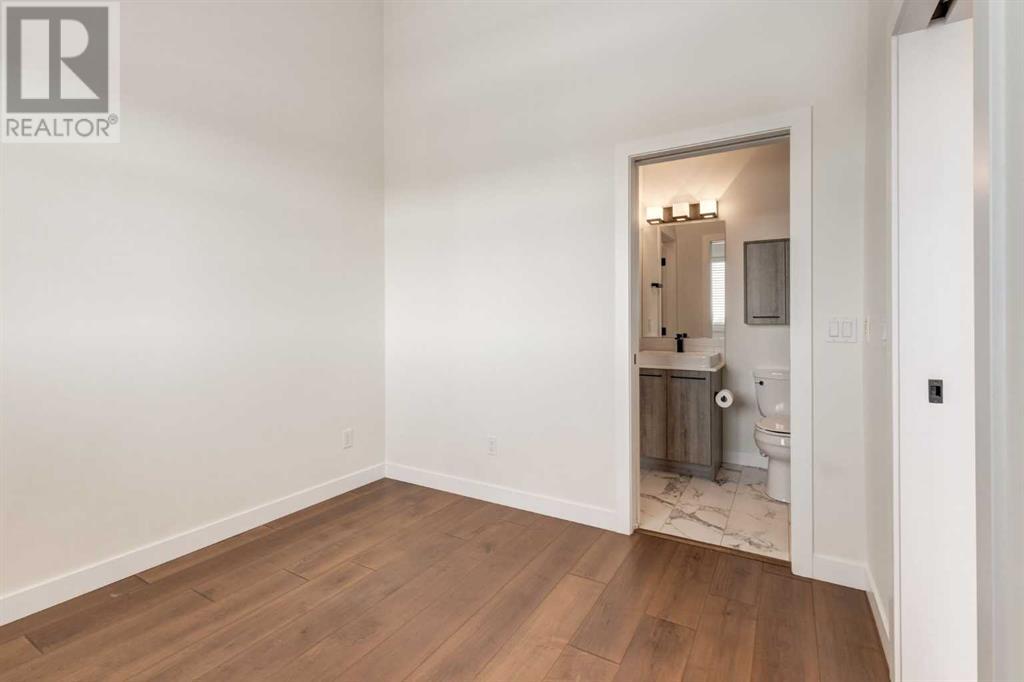 Single Family House for Sale in    Avenue SW Shaganappi Calgary 
