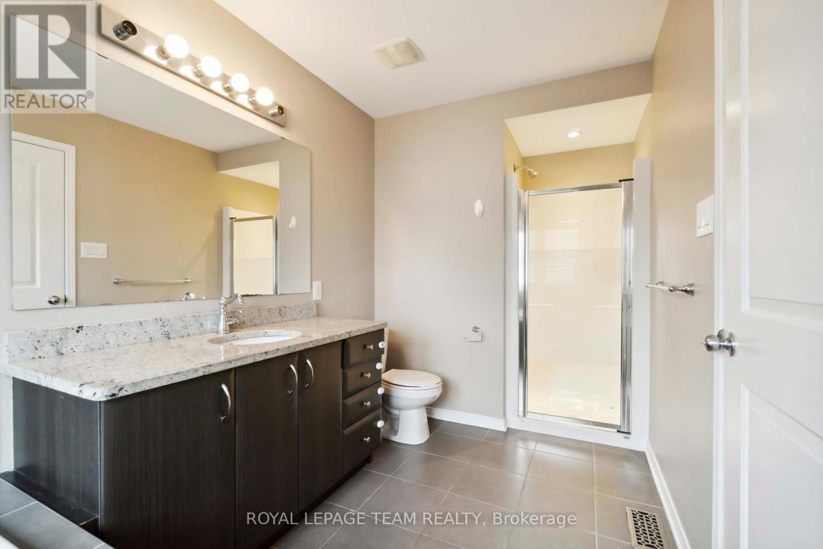Photo 14 of 910 Caldermill Private, Ottawa ON