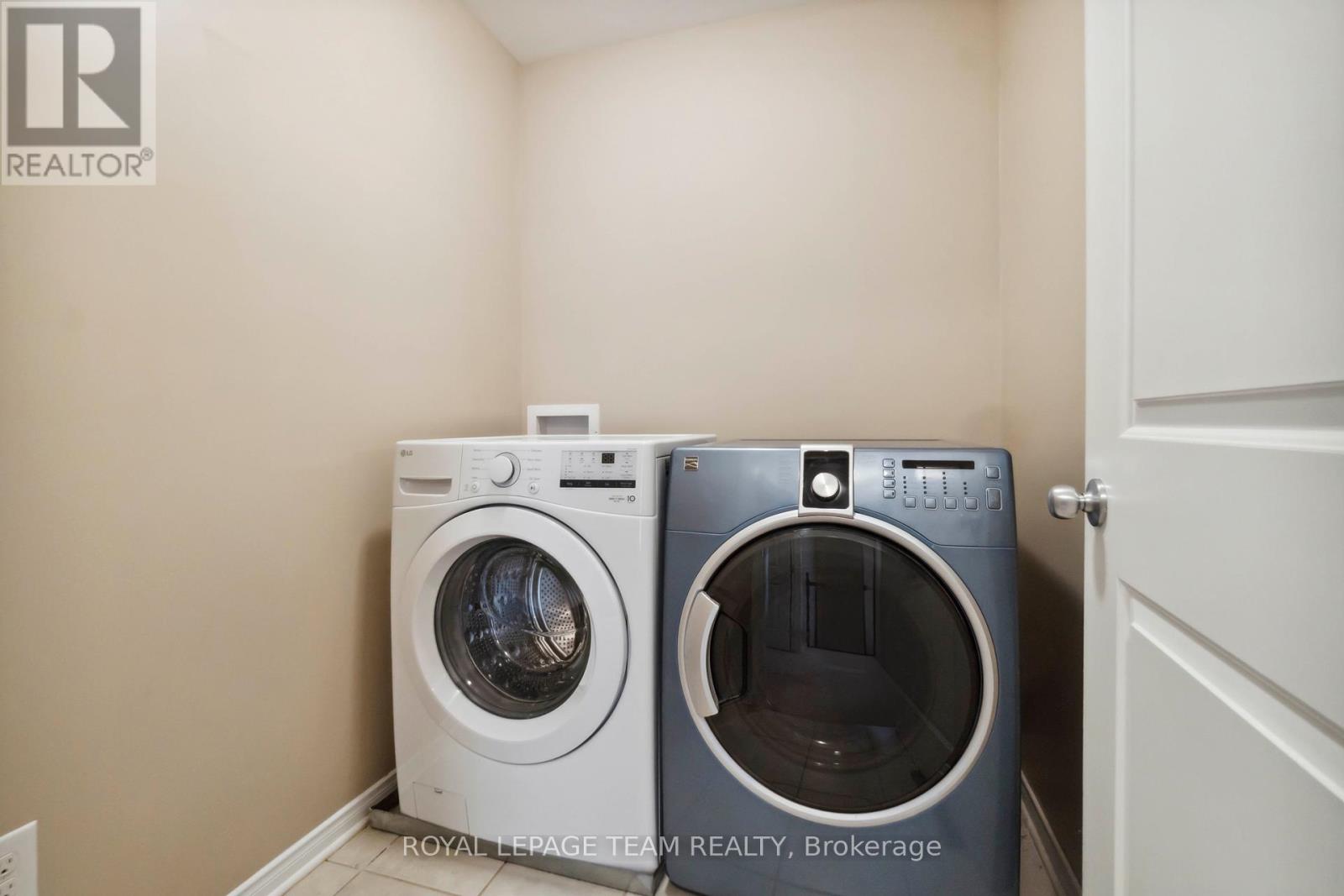 Photo 16 of 910 Caldermill Private, Ottawa ON