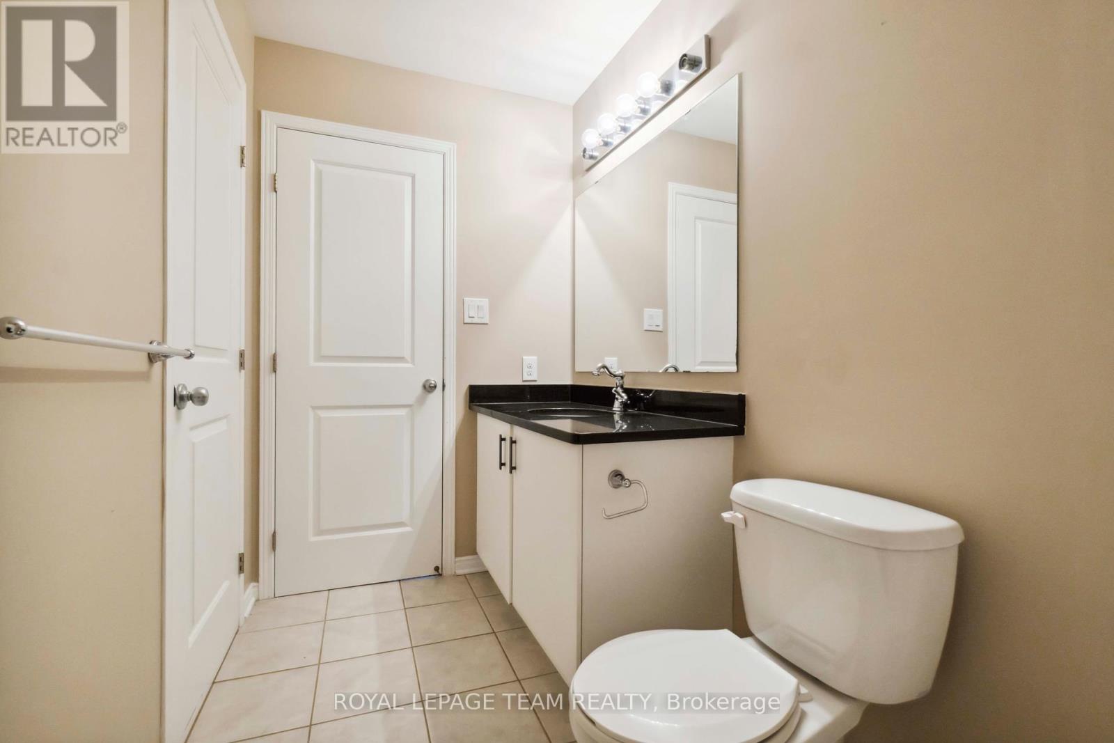 Photo 22 of 910 Caldermill Private, Ottawa ON