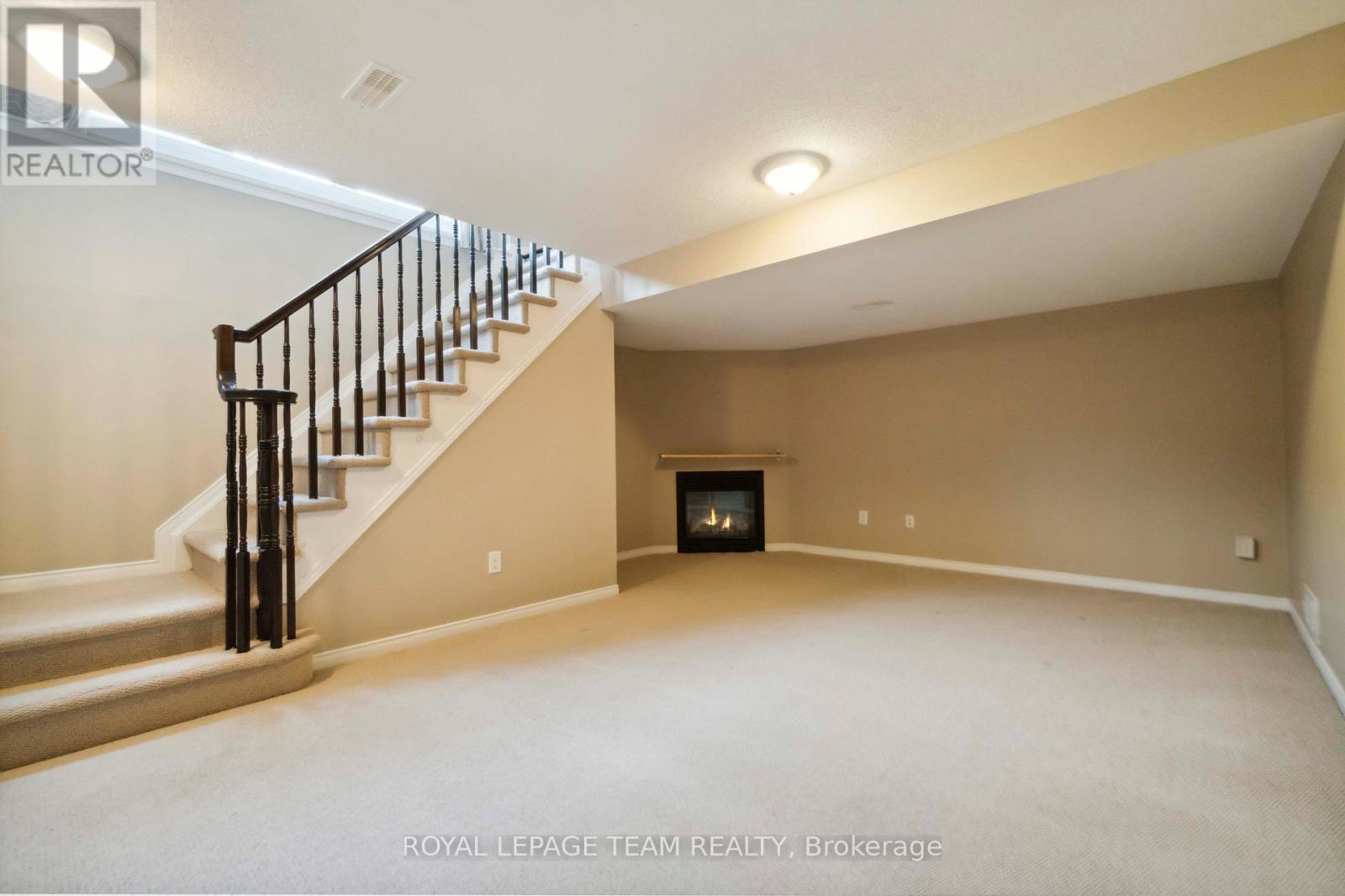Photo 24 of 910 Caldermill Private, Ottawa ON