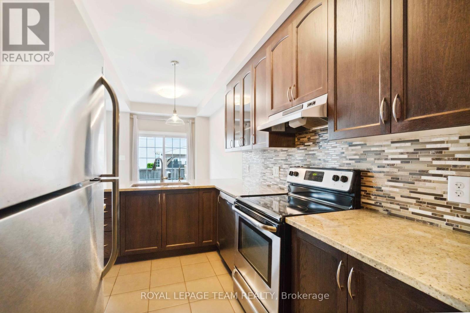 Photo 9 of 910 Caldermill Private, Ottawa ON