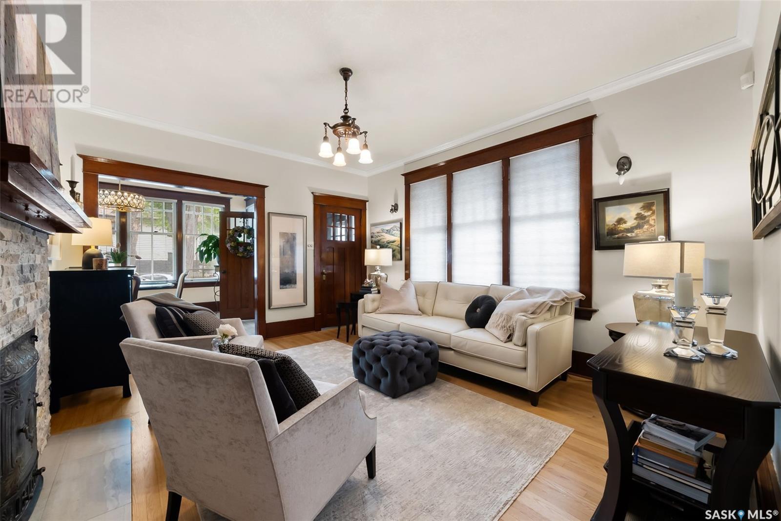 Photo 1 of 1706 15th Avenue, Regina SK