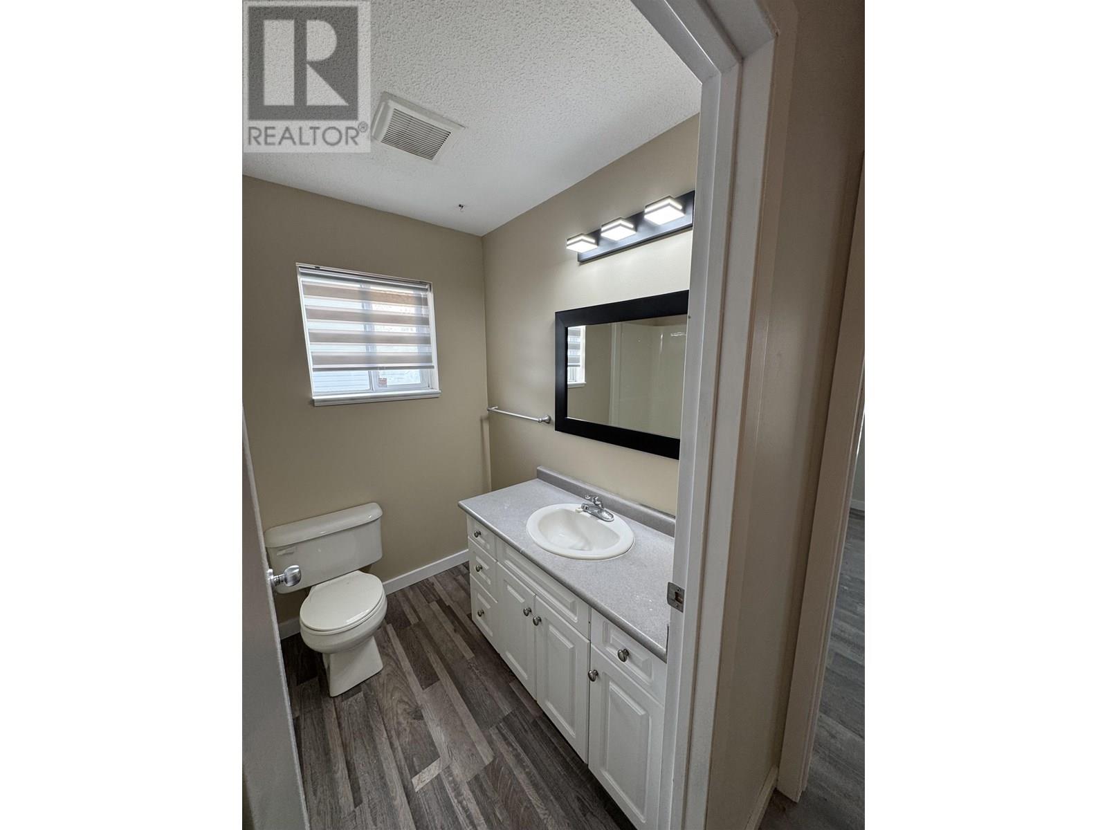 Photo 6 of 8807 8809 101 Avenue, Fort St John City Se BC