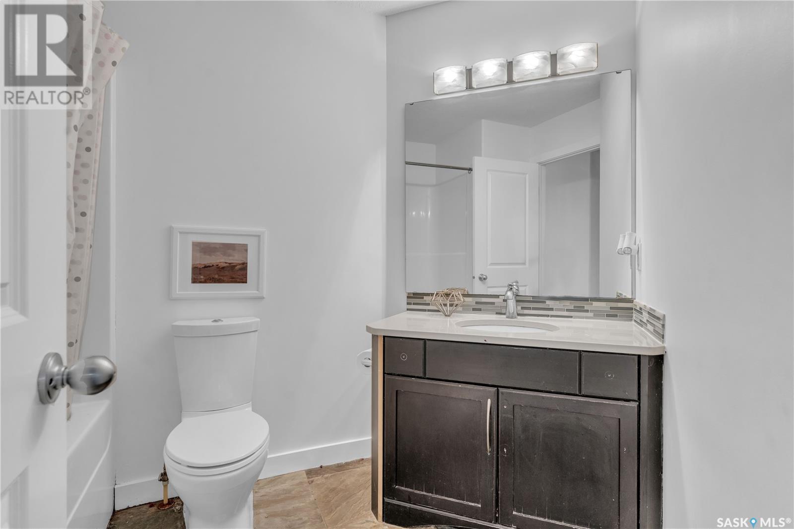 Photo 6 of 4569 Hames Crescent, Regina SK