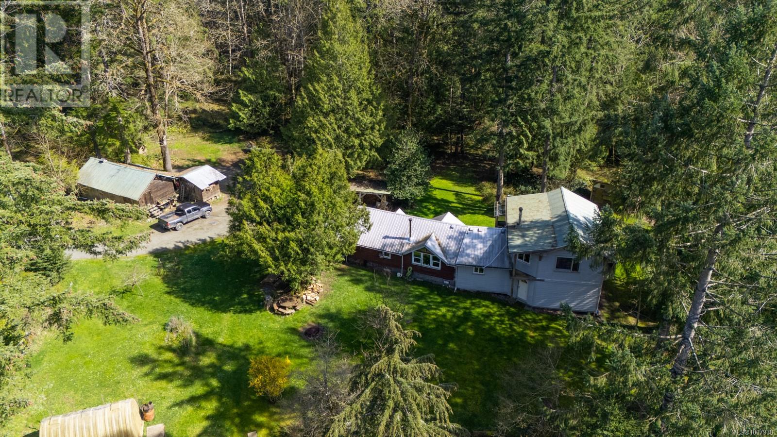 Photo 17 of 8706 Trans Canada Hwy, Chemainus BC