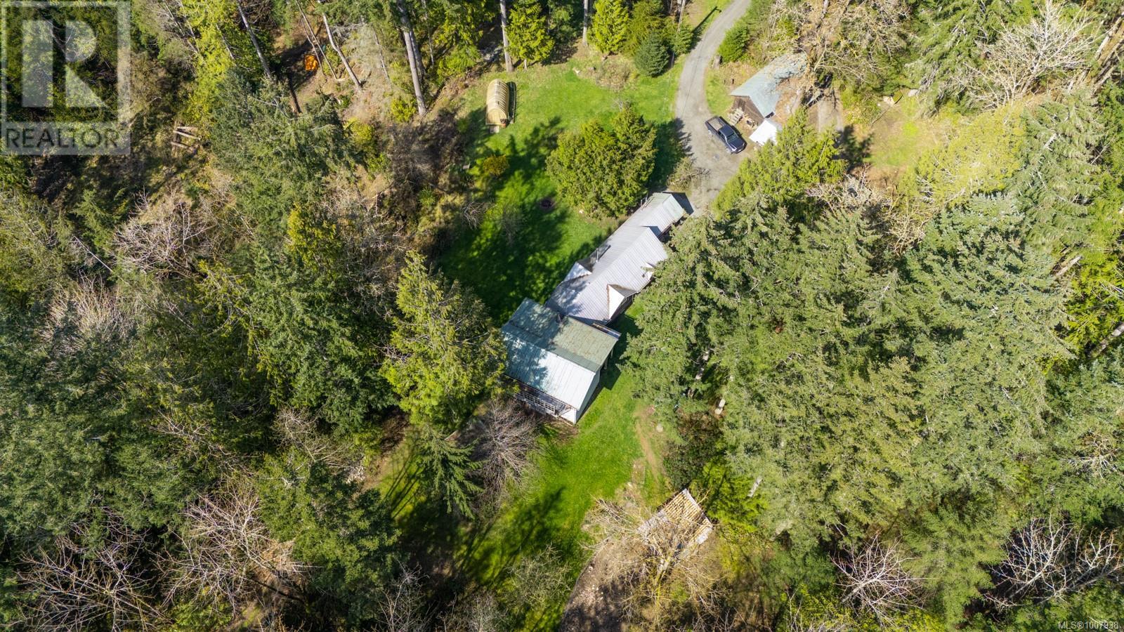 Photo 5 of 8706 Trans Canada Hwy, Chemainus BC