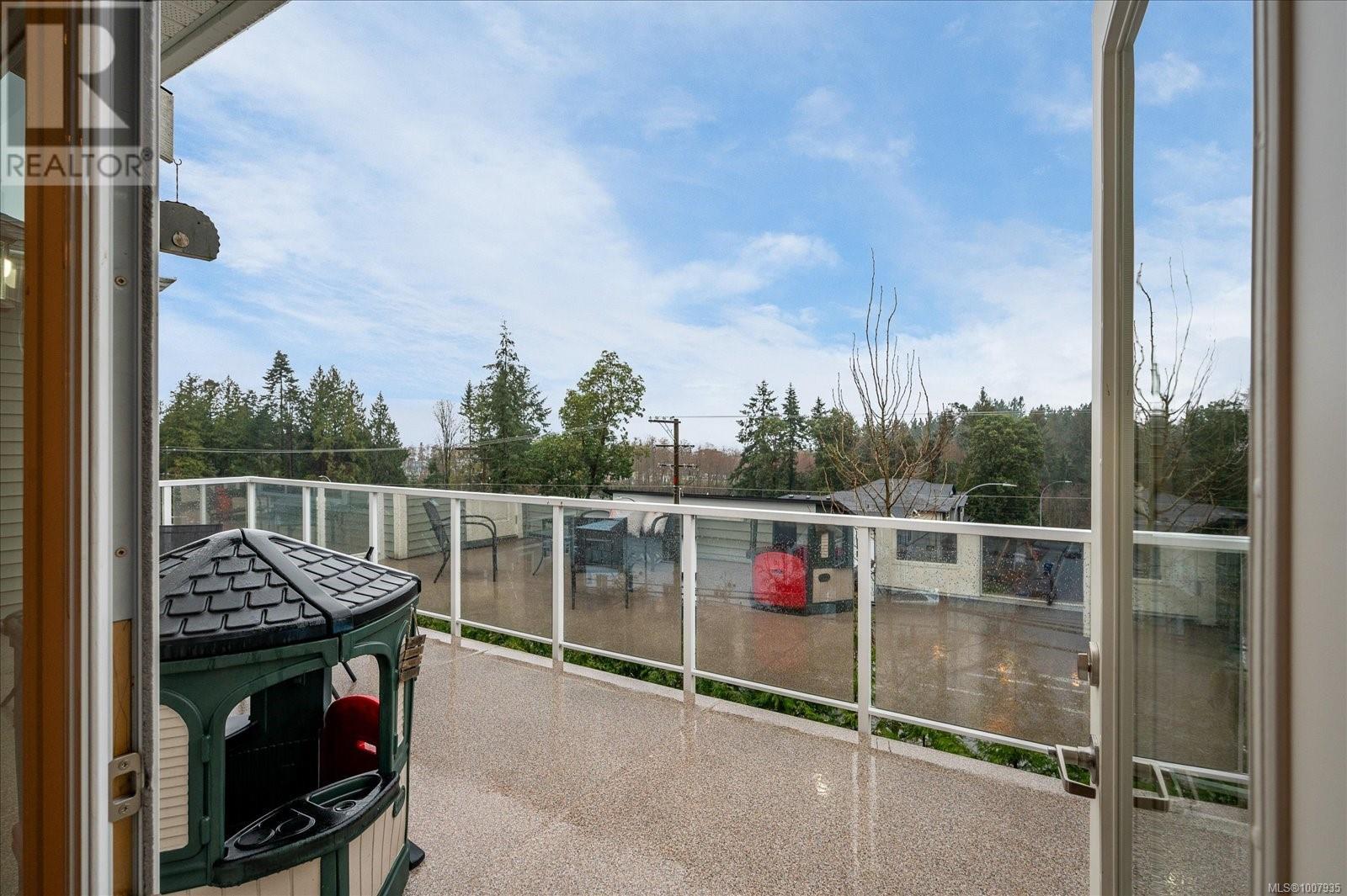 Photo 7 of 4999 Dunn Pl, Nanaimo BC
