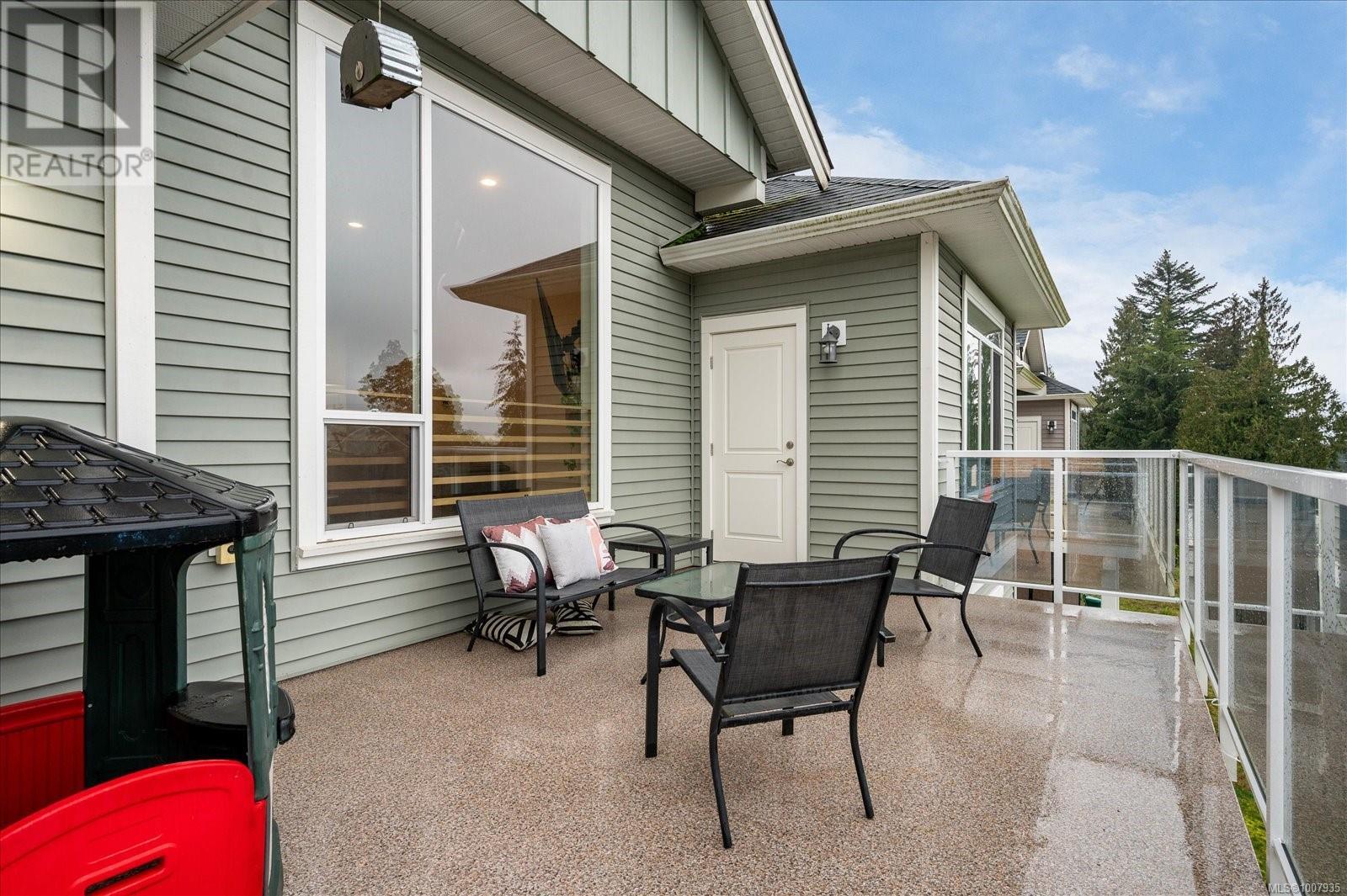Photo 8 of 4999 Dunn Pl, Nanaimo BC