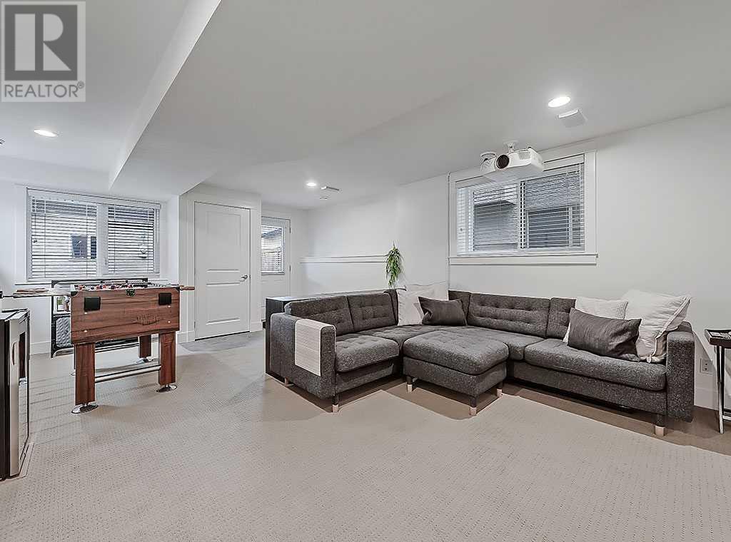 Single Family House for Sale in   Street SW Shaganappi Calgary 