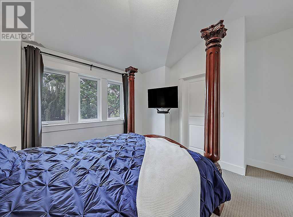 Single Family House for Sale in   Street SW Shaganappi Calgary 