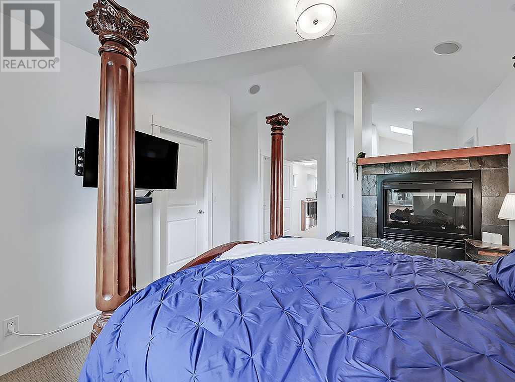 Single Family House for Sale in   Street SW Shaganappi Calgary 