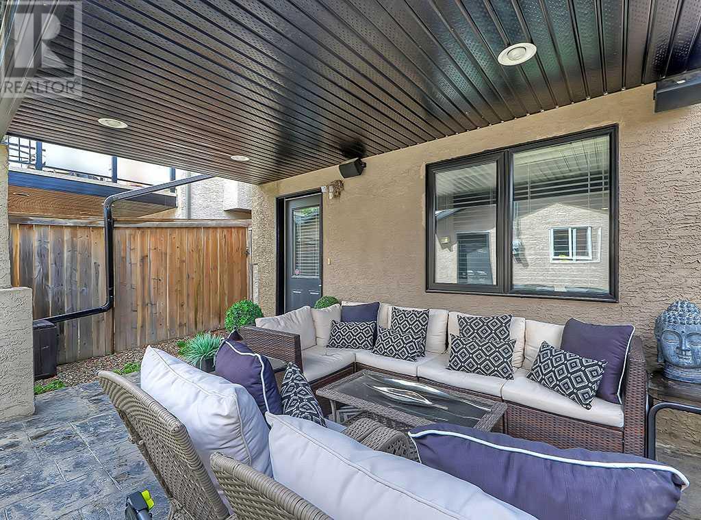 Single Family House for Sale in   Street SW Shaganappi Calgary 