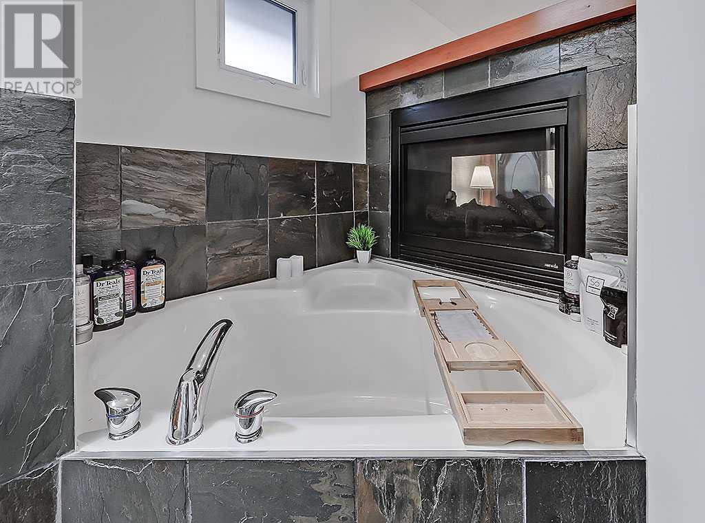 Single Family House for Sale in   Street SW Shaganappi Calgary 