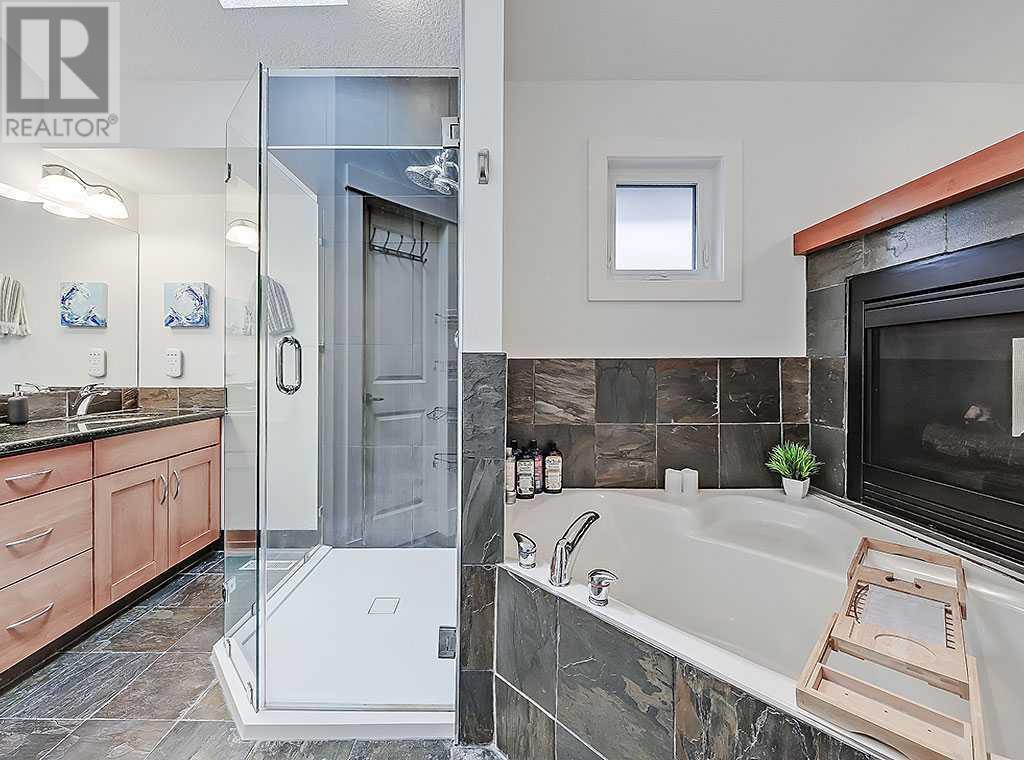 Single Family House for Sale in   Street SW Shaganappi Calgary 