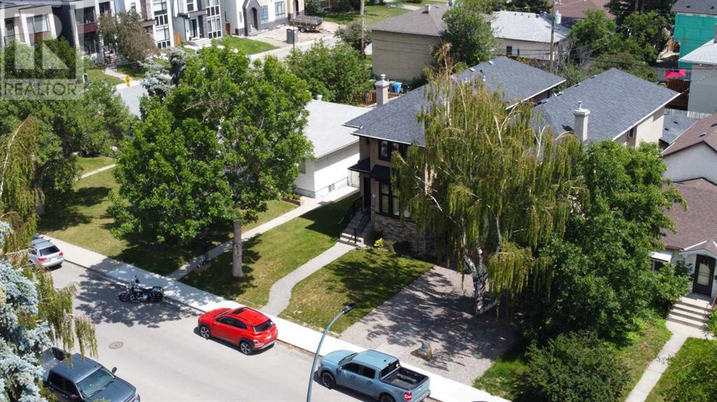 Single Family House for Sale in   Street SW Shaganappi Calgary 