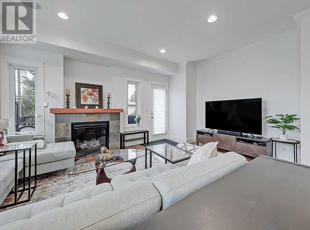Single Family House for Sale in   Street SW Shaganappi Calgary 