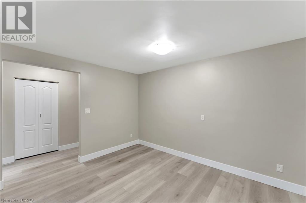 Photo 19 of 243 Wellington Street, Brantford ON