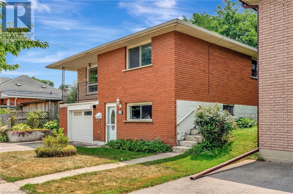 Photo 7 of 243 Wellington Street, Brantford ON