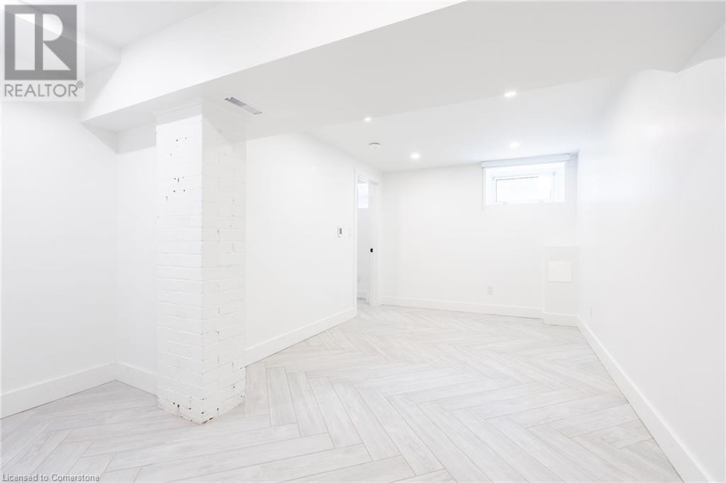 Photo 10 of 137 Sherman Avenue S Unit 4, Hamilton ON