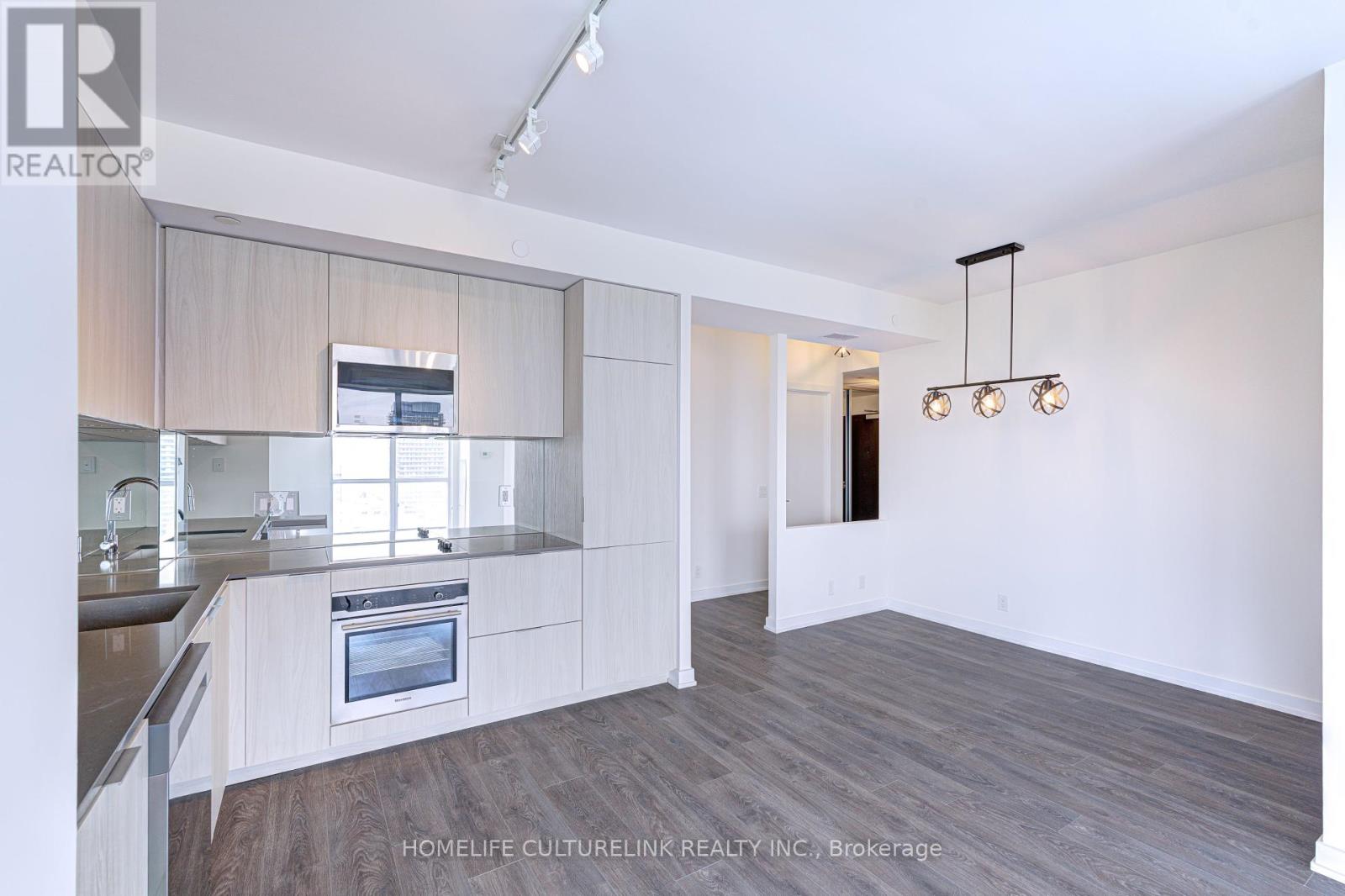Photo 18 of 1704 609 Avenue Road, Toronto ON