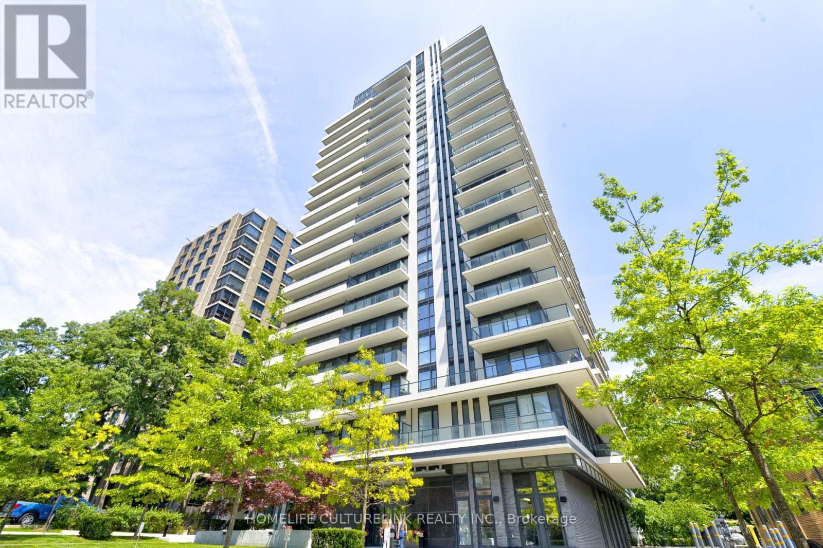 Photo 1 of 1704 609 Avenue Road, Toronto ON