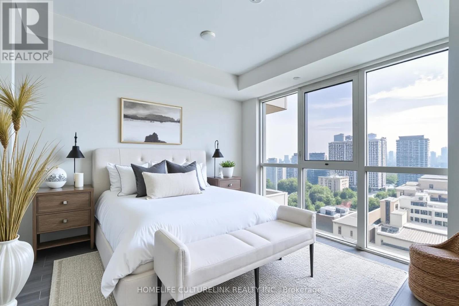 Photo 10 of 1704 609 Avenue Road, Toronto ON