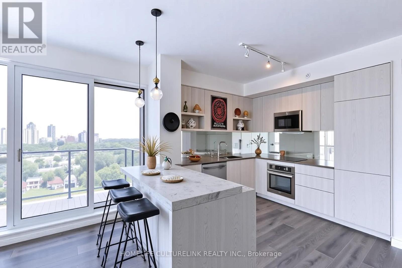 Photo 9 of 1704 609 Avenue Road, Toronto ON