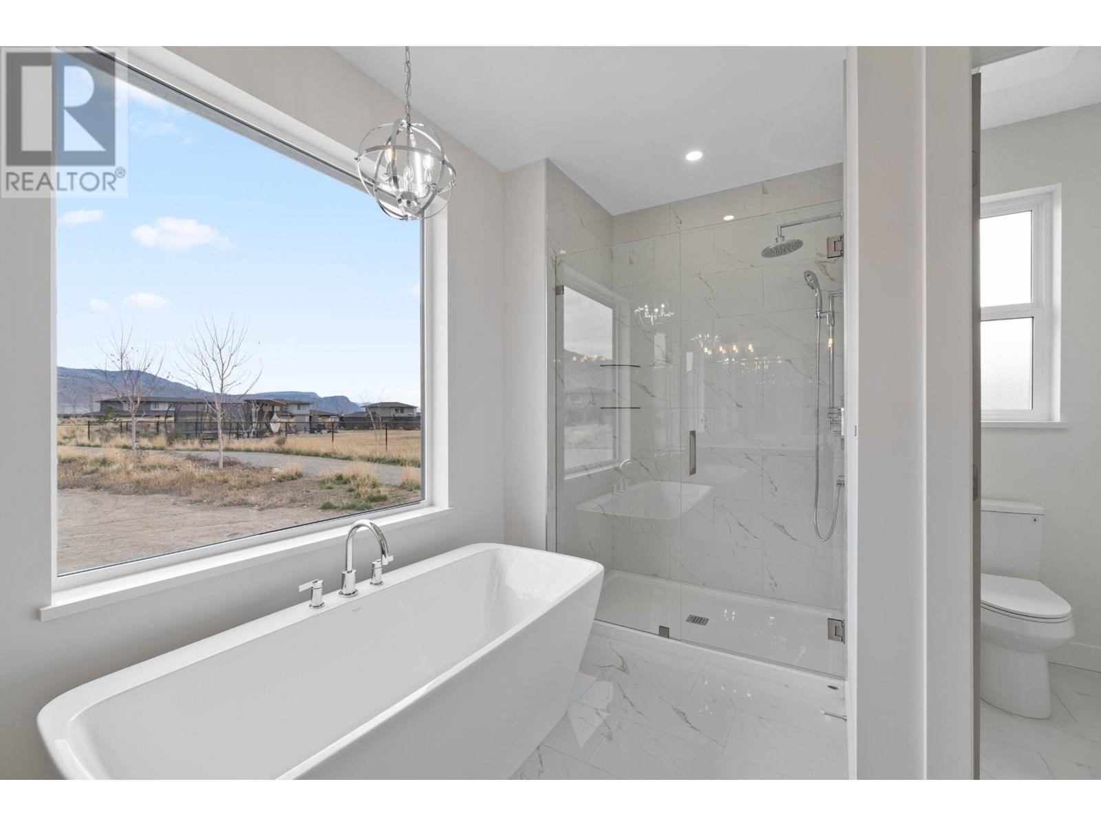 Photo 16 of 265 Rue Cheval Noir, Kamloops BC
