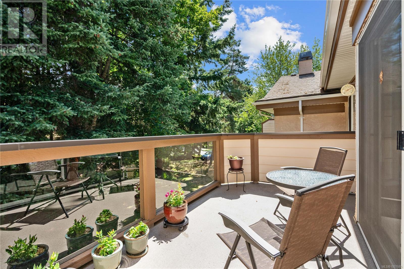 #64 901 KENTWOOD LANE - Image 7
