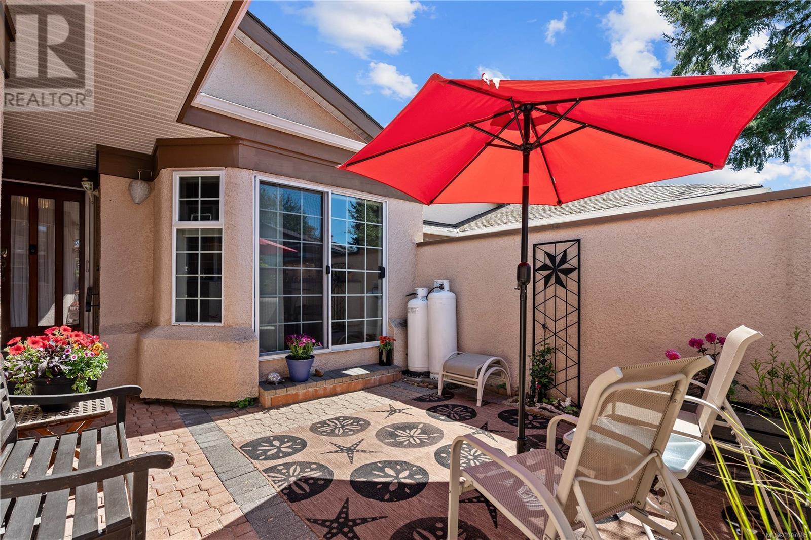 #64 901 KENTWOOD LANE - Image 37