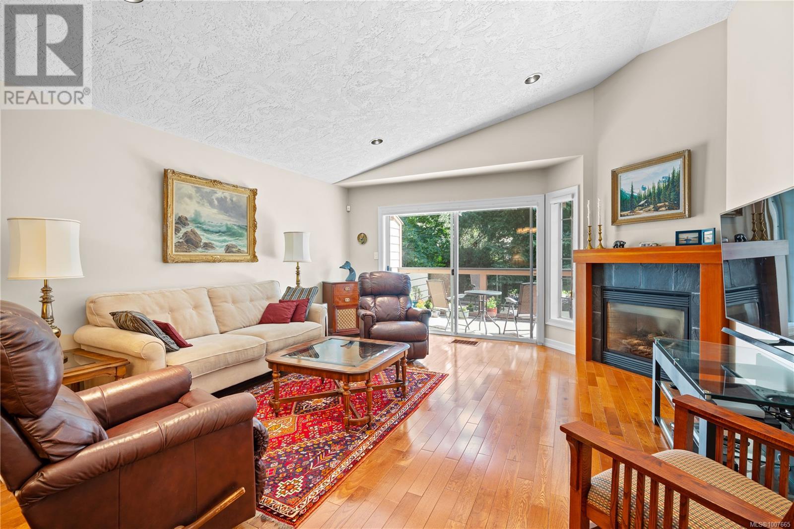 #64 901 KENTWOOD LANE - Image 6