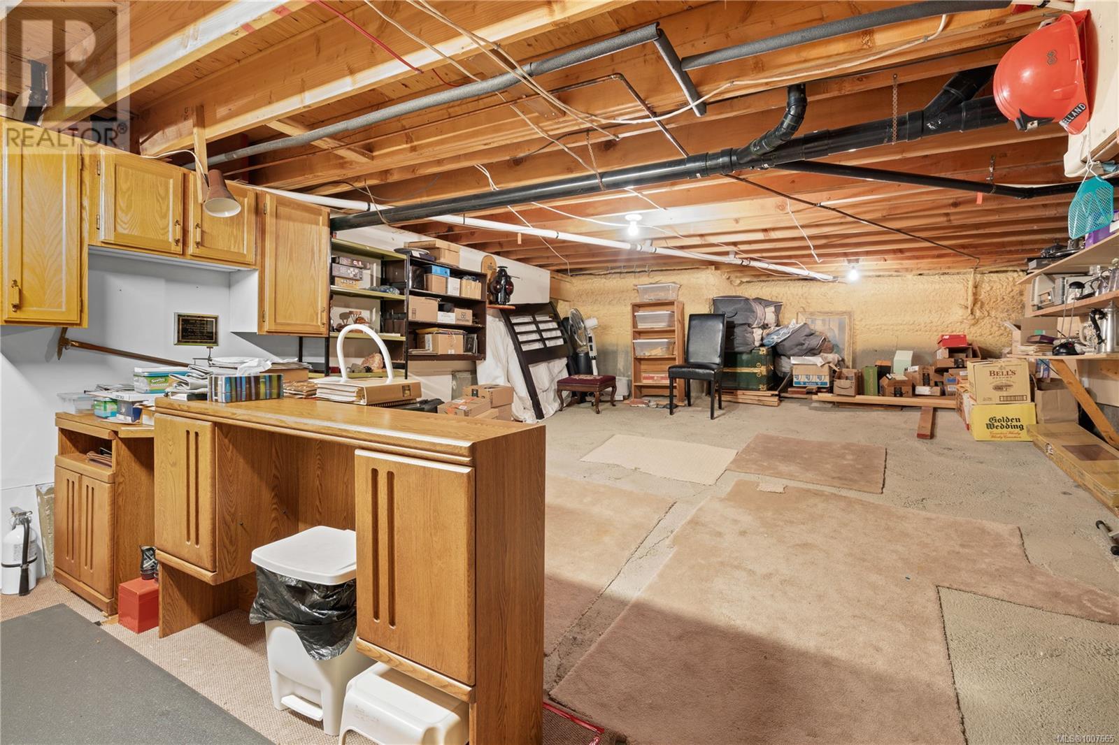 #64 901 KENTWOOD LANE - Image 32