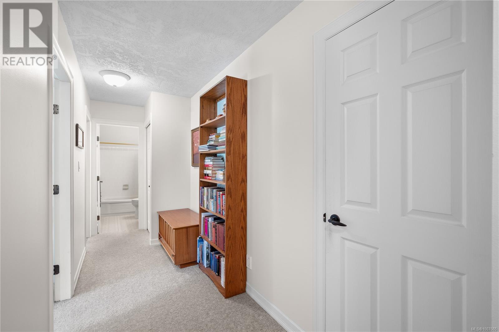 #64 901 KENTWOOD LANE - Image 26