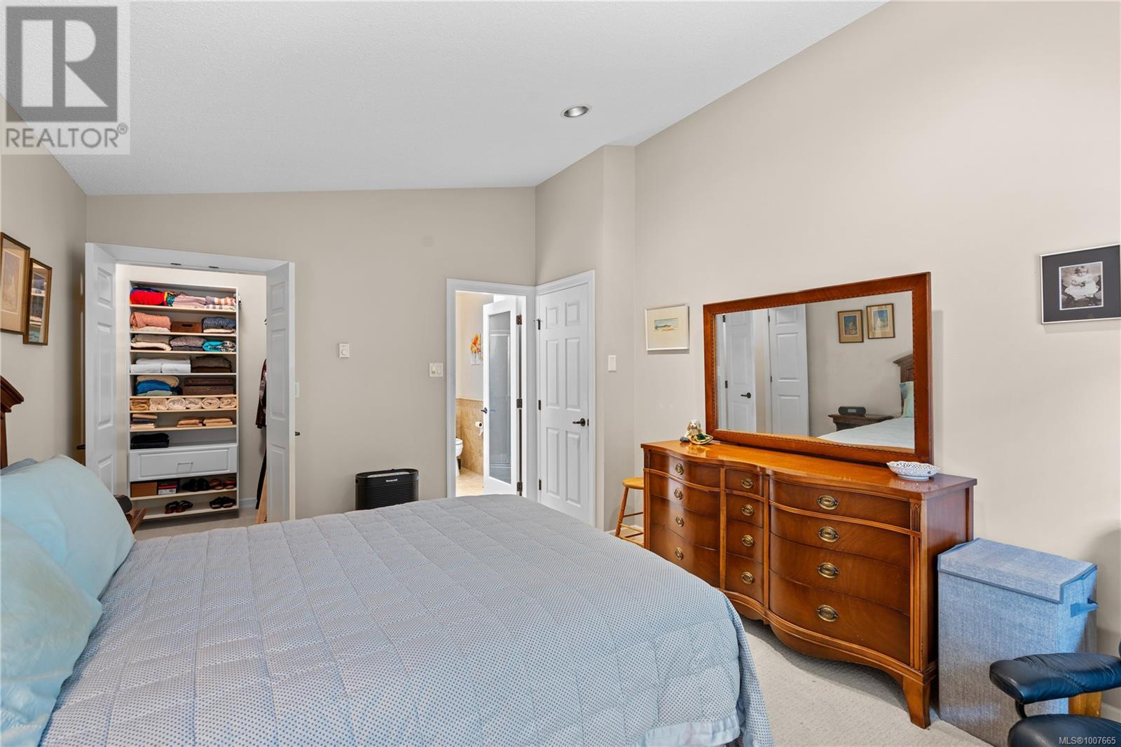 #64 901 KENTWOOD LANE - Image 22