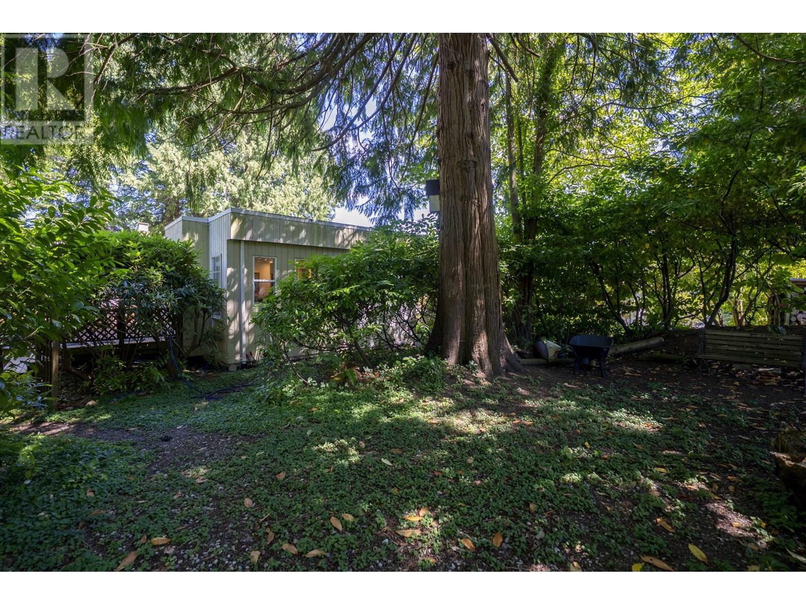 Photo 5 of 5440 16 Avenue, Delta BC