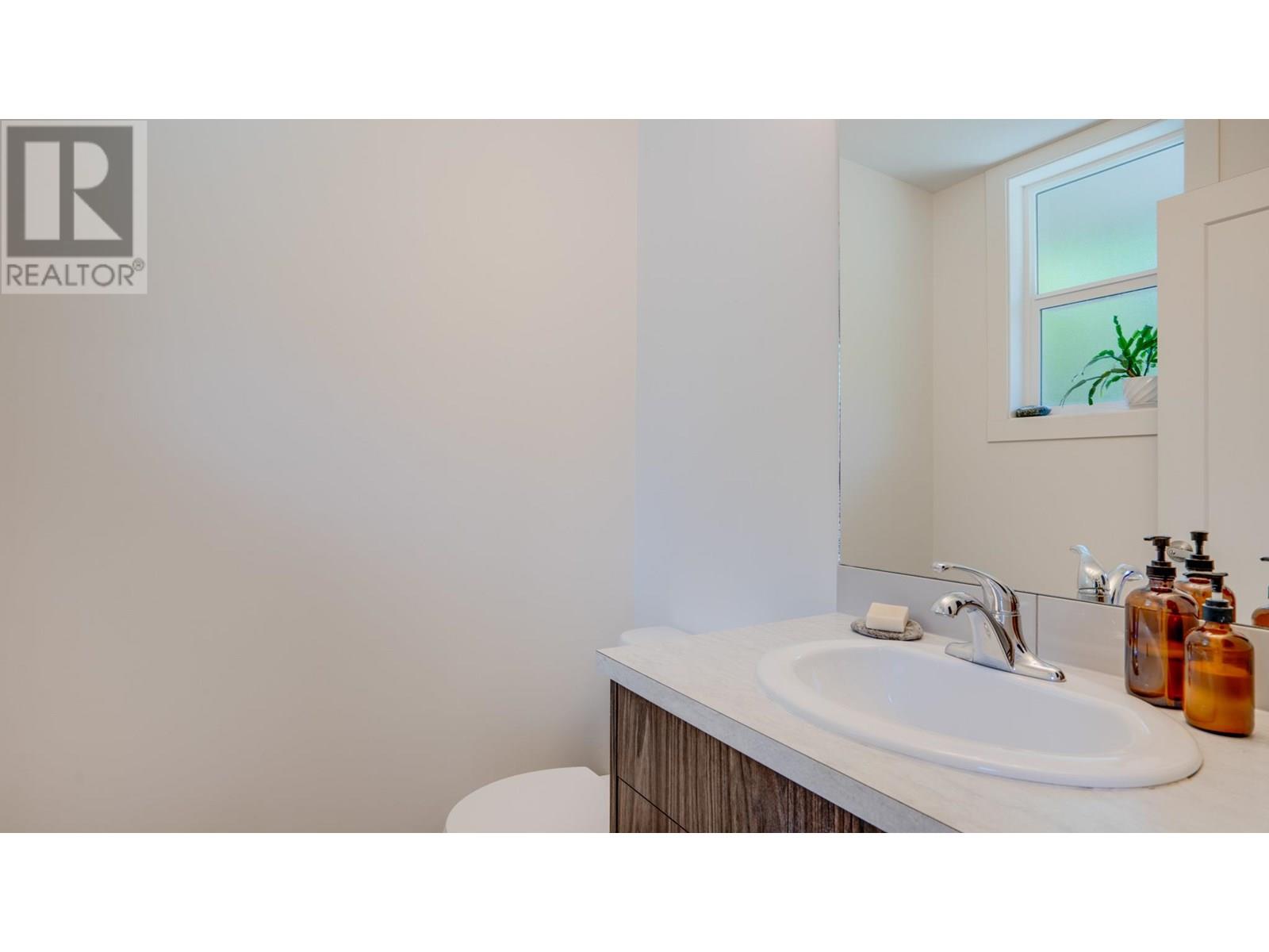 Photo 14 of 933 Mt Robson Place Unit 3, Vernon BC
