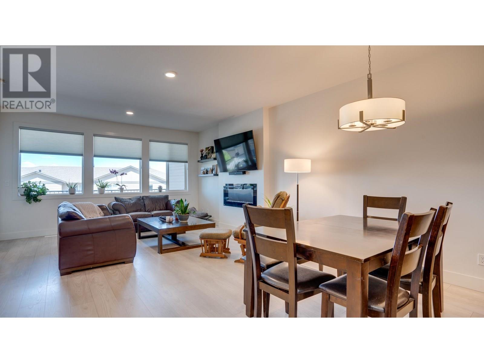 Photo 4 of 933 Mt Robson Place Unit 3, Vernon BC
