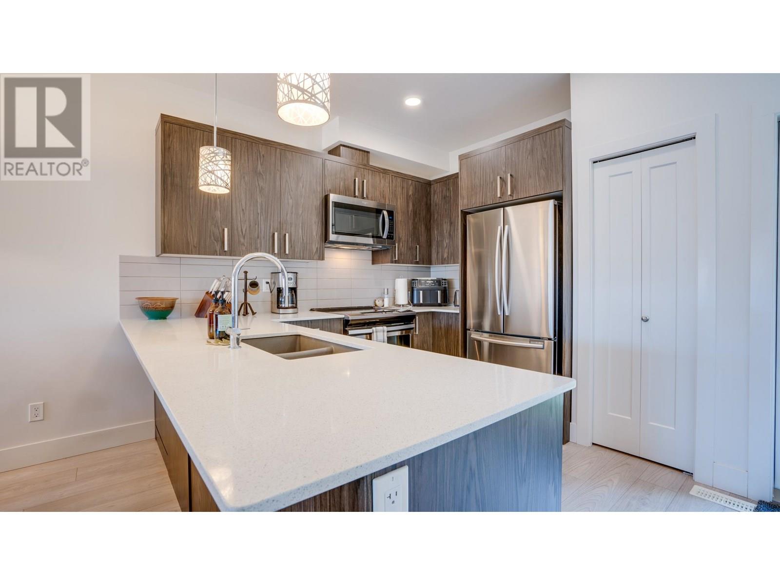 Photo 10 of 933 Mt Robson Place Unit 3, Vernon BC