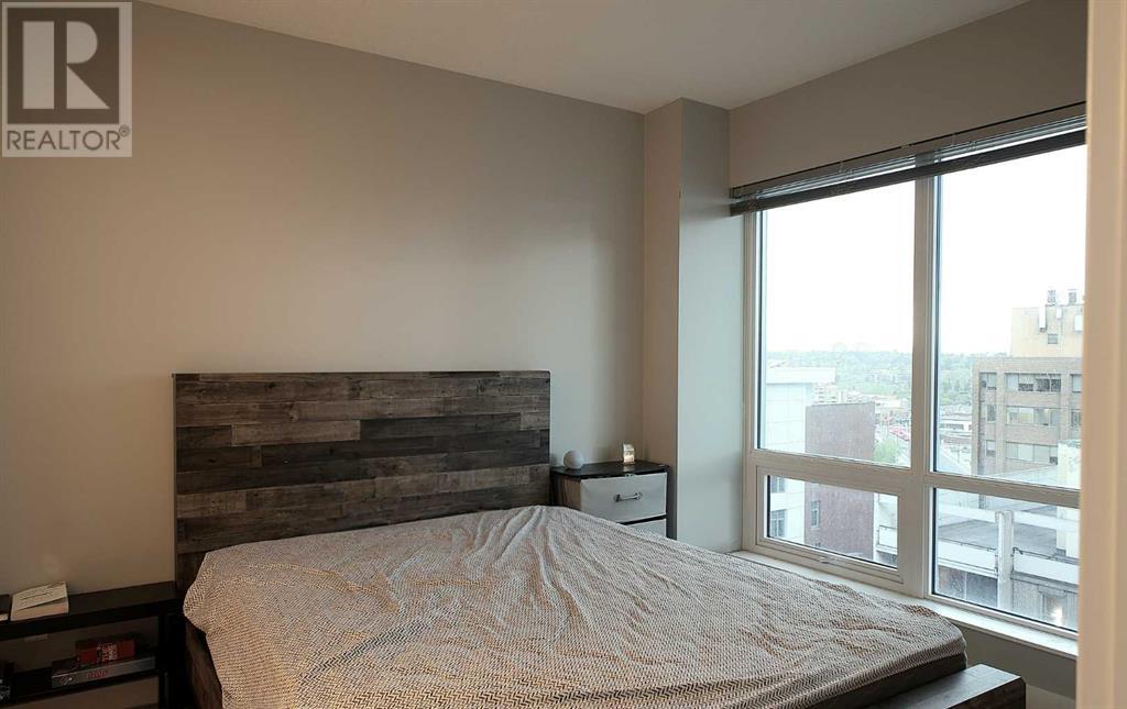 Single Family House for Sale in    Avenue SW Downtown Commercial Core Calgary 